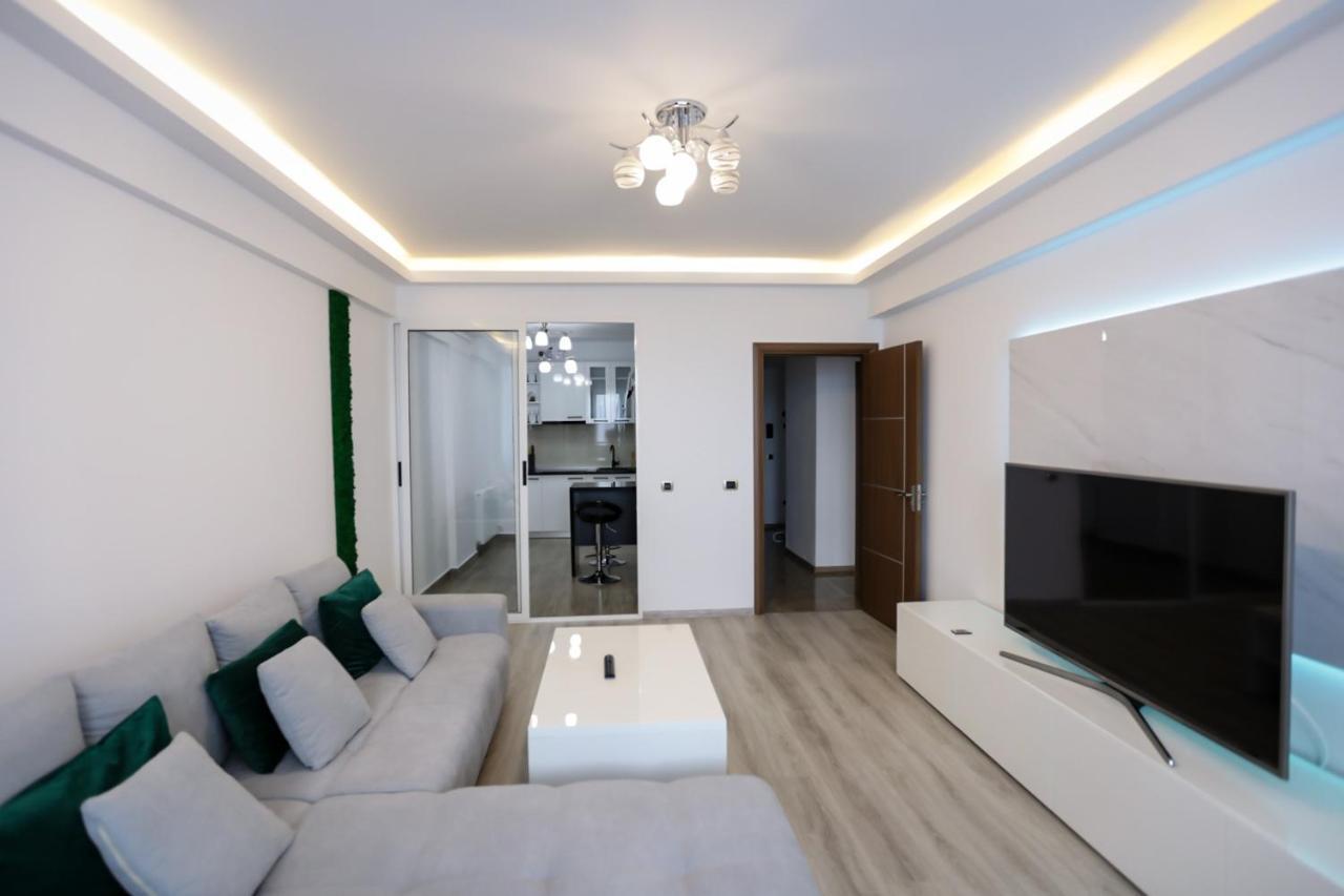 Isaran Apartament With Panoramic City View Braşov Eksteriør billede