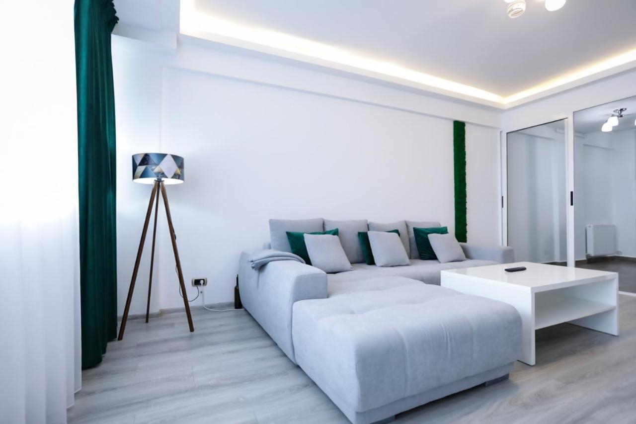 Isaran Apartament With Panoramic City View Braşov Eksteriør billede